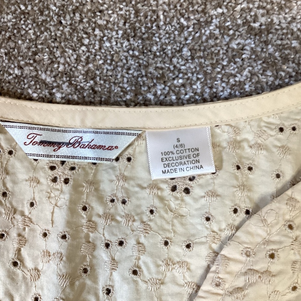 Tommy Bahama Gold Eyelet 100% Cotton Tunic Top - Picture 3 of 7